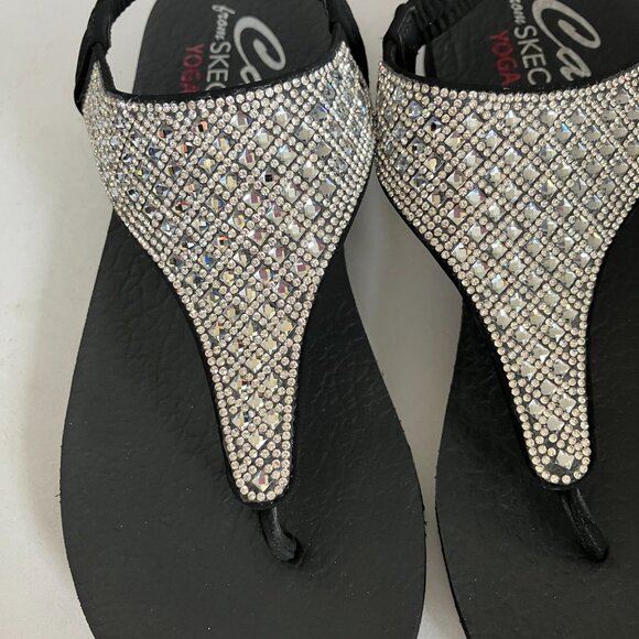 NWOT Skecher Yoga Foam Cali with Rhinestones Sandals Size 7.  New without box. - Picture 3 of 8